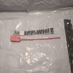 Off White Keychain  And Zip Tye- Black - New