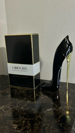 Carolina Herrera Good Girl Perfume