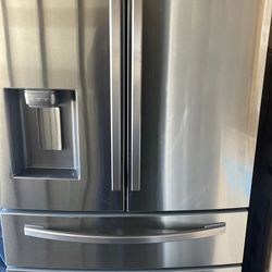 Samsung twin cooling French door refrigerator