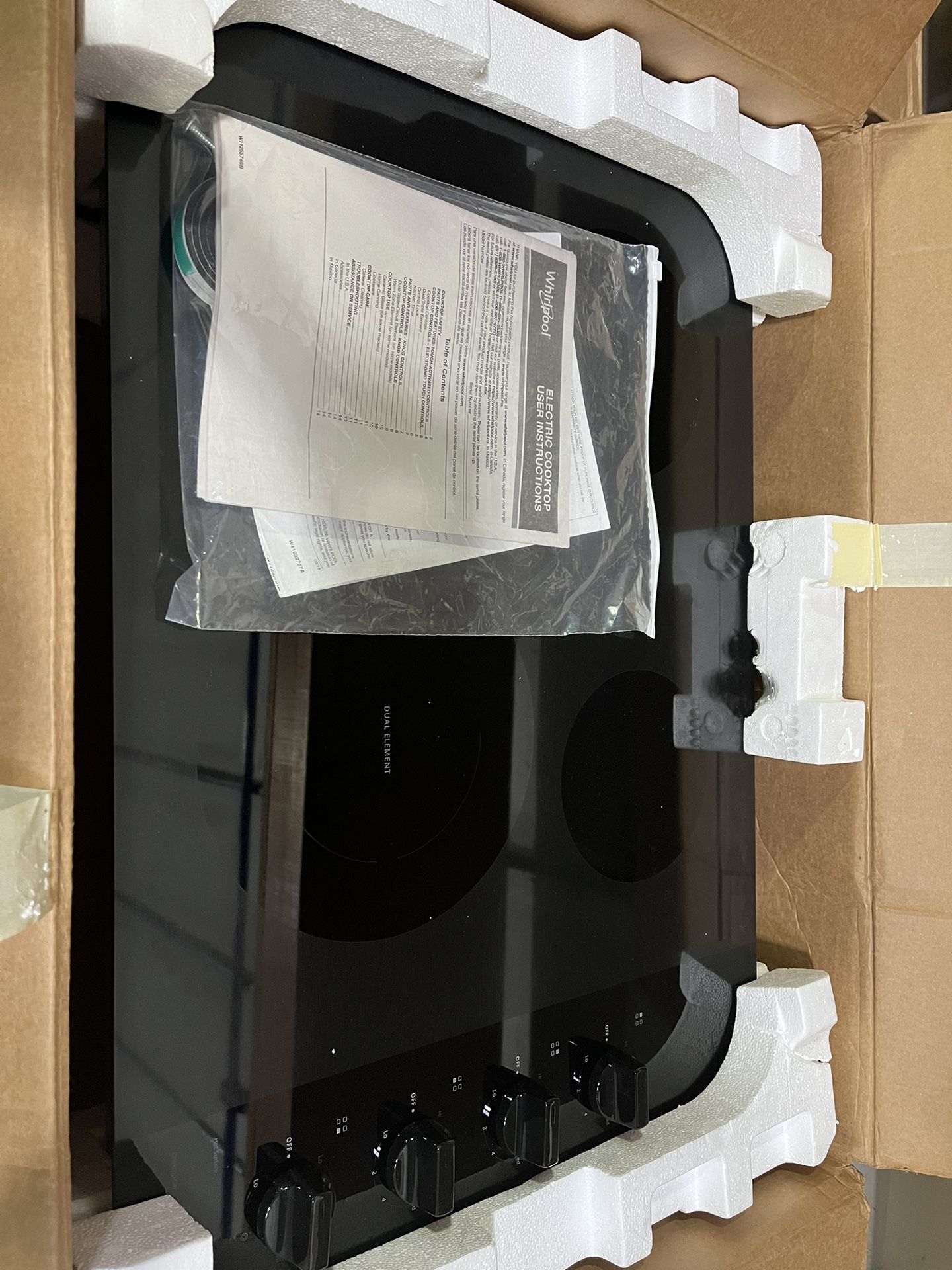 Whirlpool -Cooktop - WCE55US0HB - 30-inch Electric Ceramic Glass Cooktop with Dual Radiant Element - MSRP 689