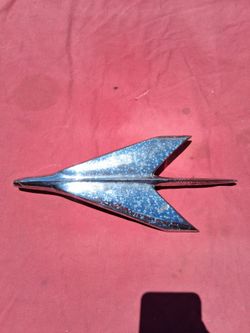Pre-owned NoS Hood Ornament for a 1954 Chevrolet Truck.