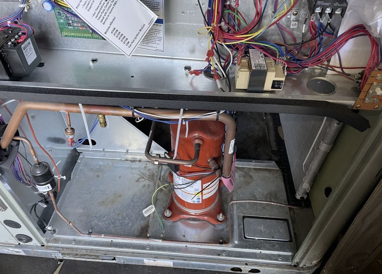 4 Ton TRANE Package Unit Gas Electric 460v 3ph