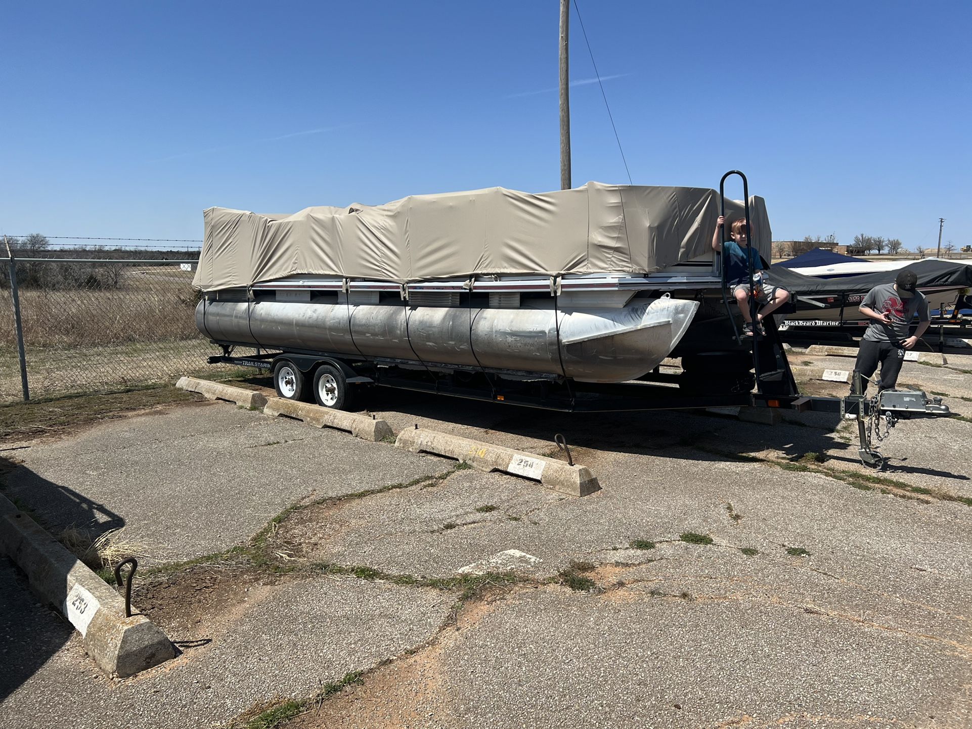 Pontoon  Boat For Sale Or Trade (contact info removed) J R