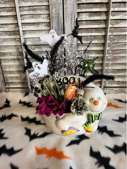 Halloween ceramic ghost container /artificial arrangement