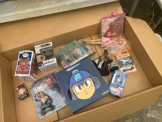 Box of Toys : *** Returns / Broken / Used Toy Lot ***