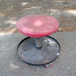 Rolling Work Stool