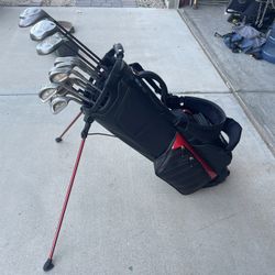 Golf Clubs w/ Nice Golf Bag