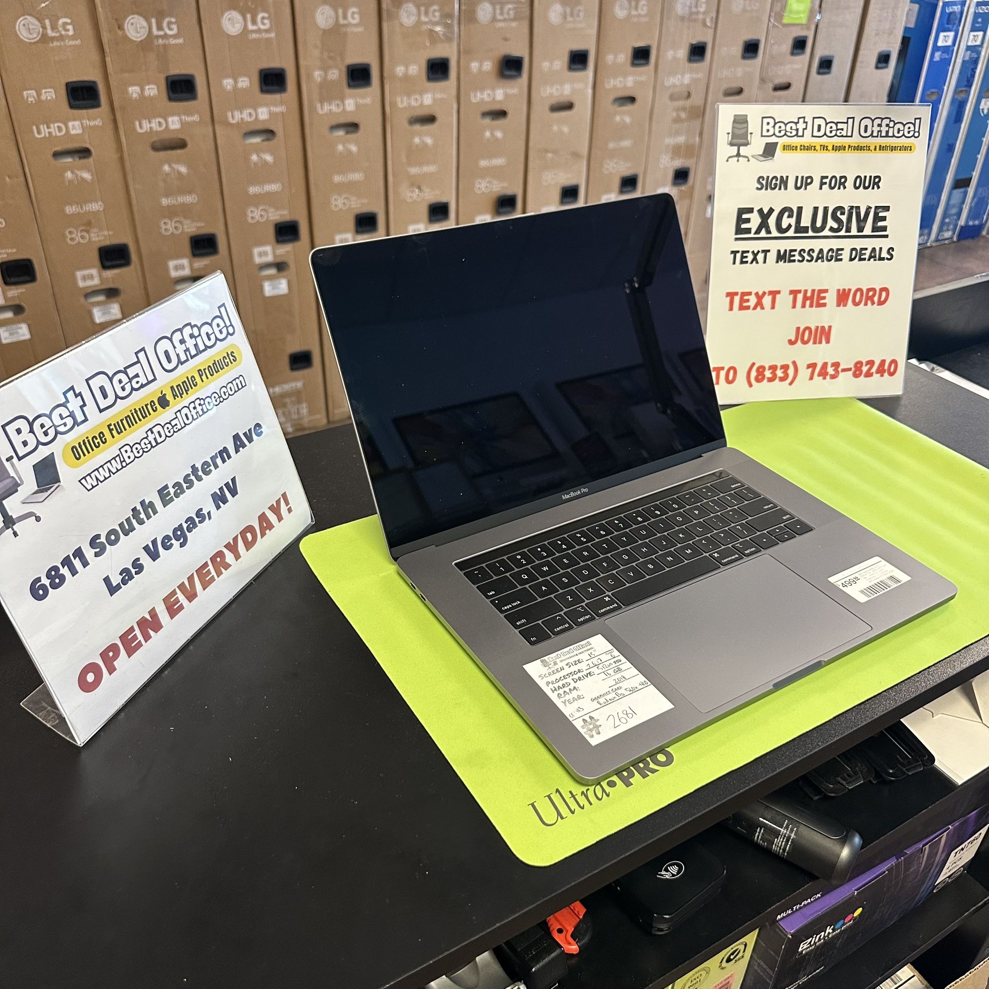 Apple MacBook Pro 15" (2018) i7 / 16GB / 512GB / Radeon Pro 560X
