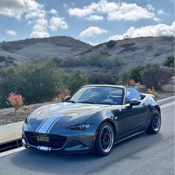 2019 Mazda Miata MX-5 Grand Touring Manual Convertible Roadster 