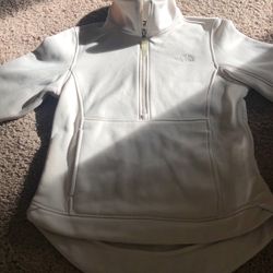 North Face Half-zip jacket/sweater