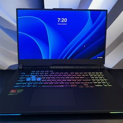 Asus ROG Strix G17 – Ryzen 9 / RTX 4060 / 240Hz – Mint condition