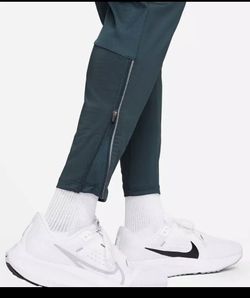 Nike running phantom joggers hotsell