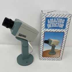 Amazing Detector Motion Sensor Faux Camera