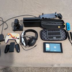 Nintendo Switch 