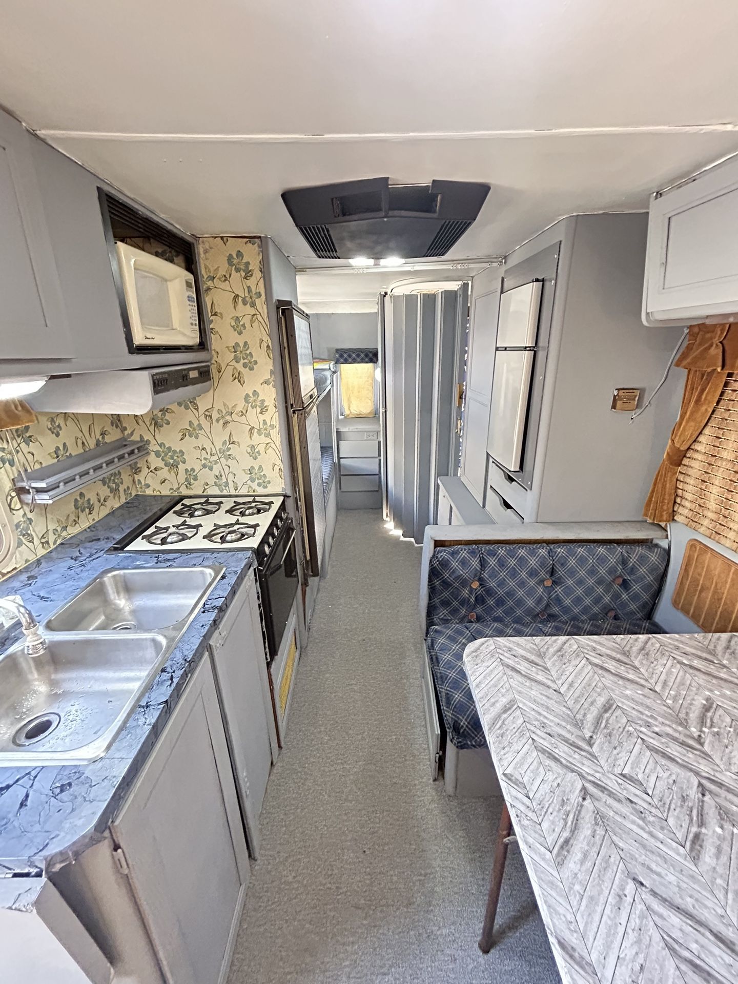 🥶SE VENDE TRAILA CHEVY WINNEBAGO EN BUENAS CONDICIONES 🥶