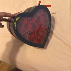 Flowers that don't wither