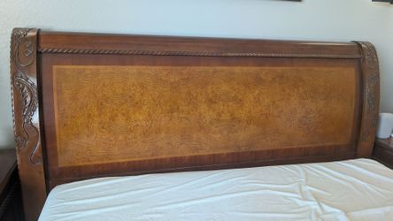 Aspen Home Napa king bedroom set brown wood