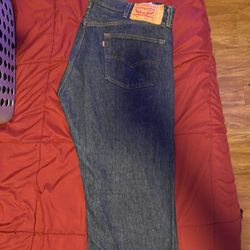 Blue Levi’s 501s Shrink To Fit Size W42 L32 