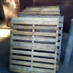 9 Pallets 