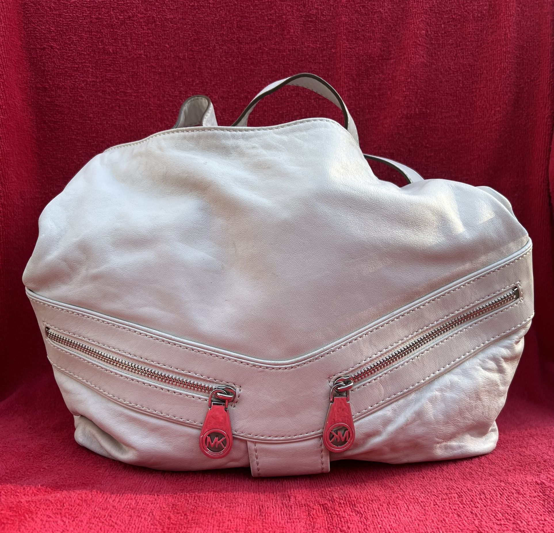 Used Michael Kors "JAMESPORT" Shoulderbag Tote Purse White Leather Handbag