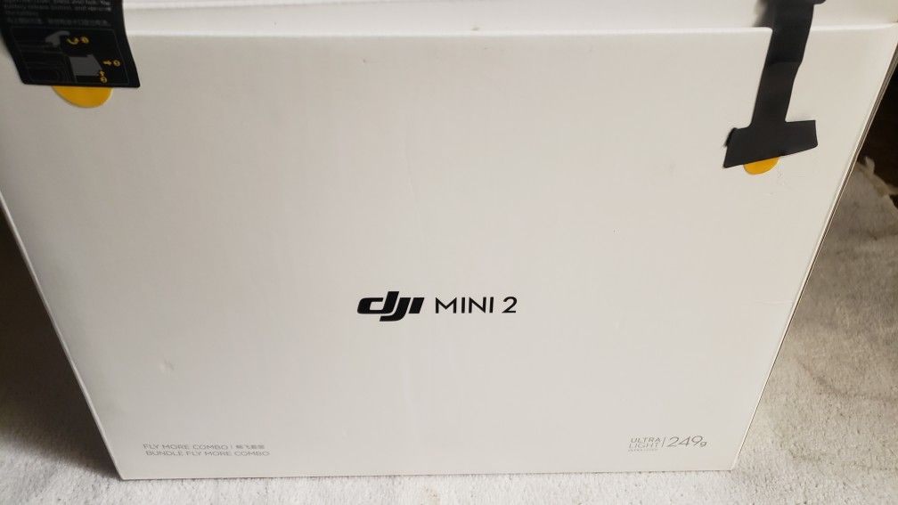 DJI MINI 2 DRONE SET, Plus 3 Rechargeable Battery, Waterproof Traveling case