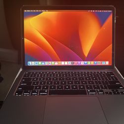 MacBook Air 13 (2020)