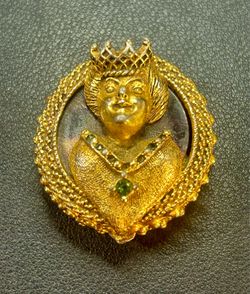 RARE Vintage Florenza “Queen of Hearts” solid perfume compact