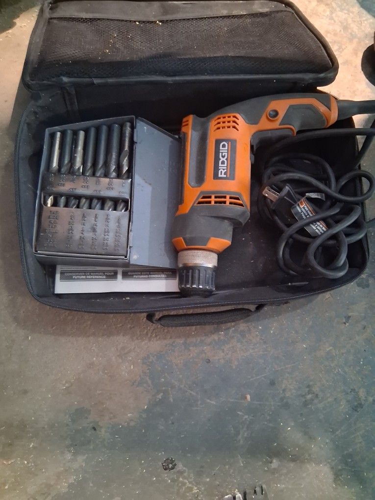 Ridgid 3/8 Electric Power Drill with Whole Drive Bits