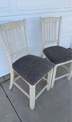 Two Bar Stools High Chairs Great Condition