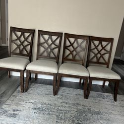 4 dining chair, excellent condition