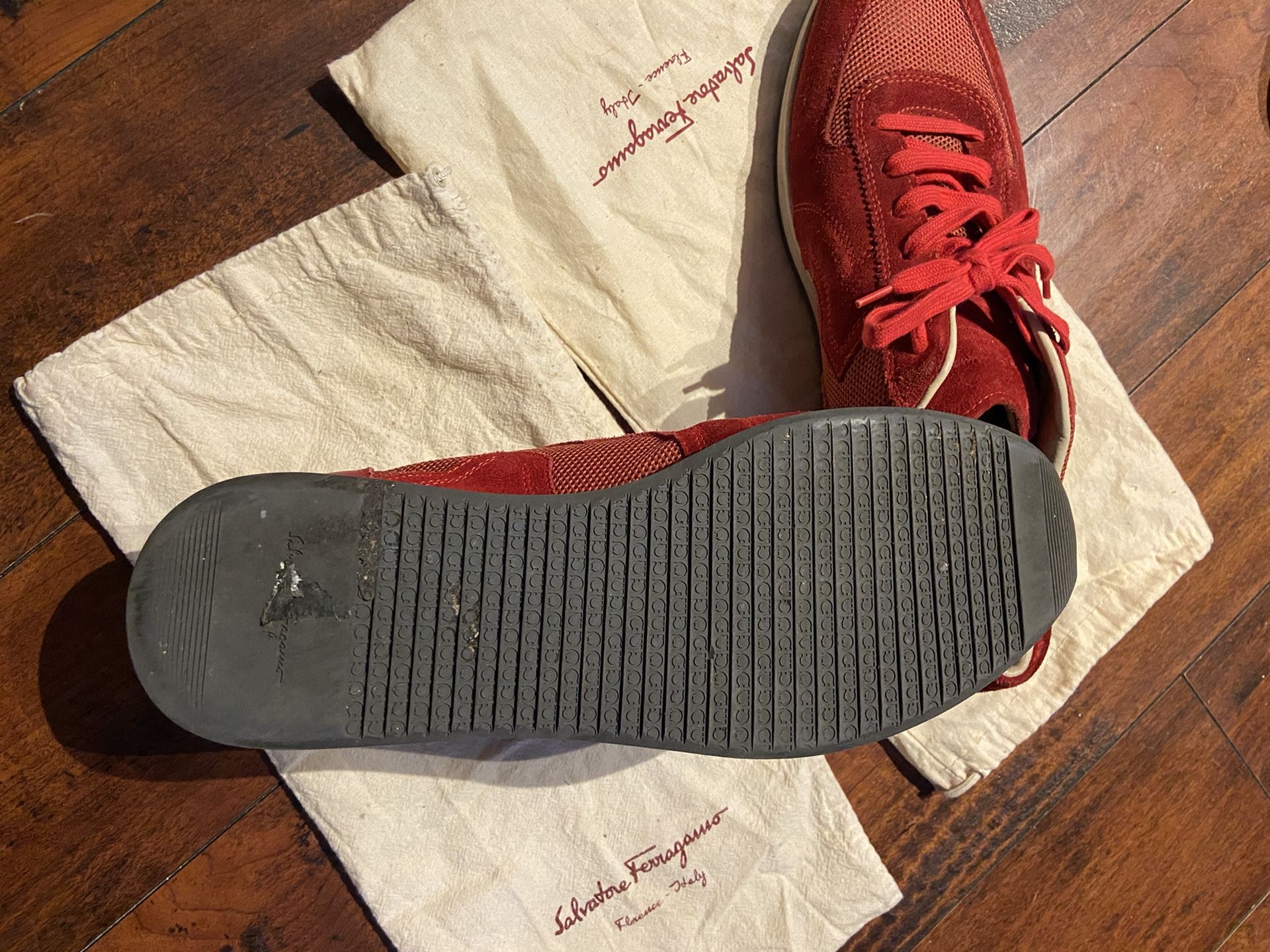 FERRAGAMO SNEAKERS