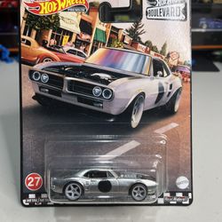 Hot Wheels Premium Boulevard Custom 67 Pontiac Firebird #27 Diecast Car GRL98