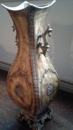 Beautiful Large Metal Floor Vase $75.