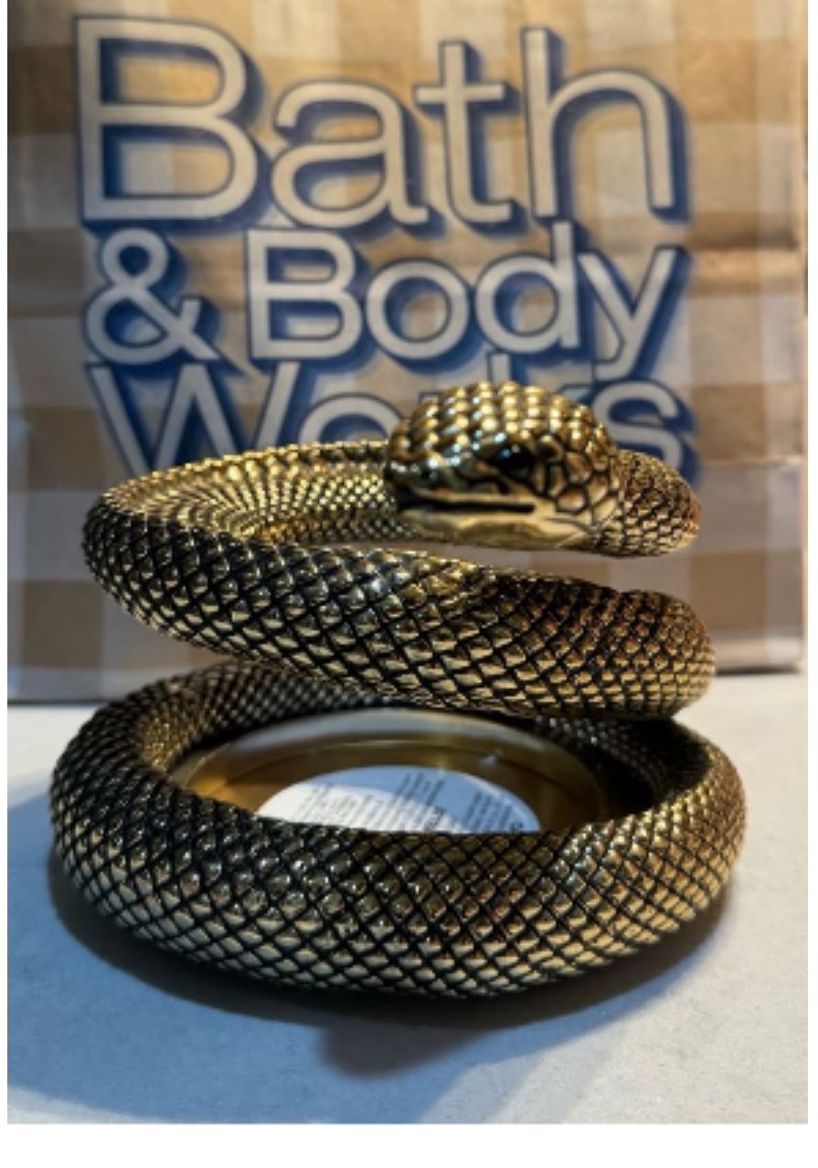 Bath & Body Works Halloween COILED SNAKE 3-Wick Candle Holder BRAND NEW 2024