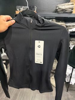Lululemon/ Alo
