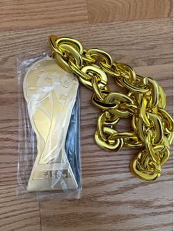 Official FIFA World Cup '26 Chunky Fan Chain Necklace with Trophy Pendant