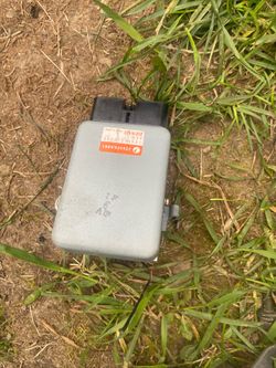 Fuel pump Controller module Subaru OEM