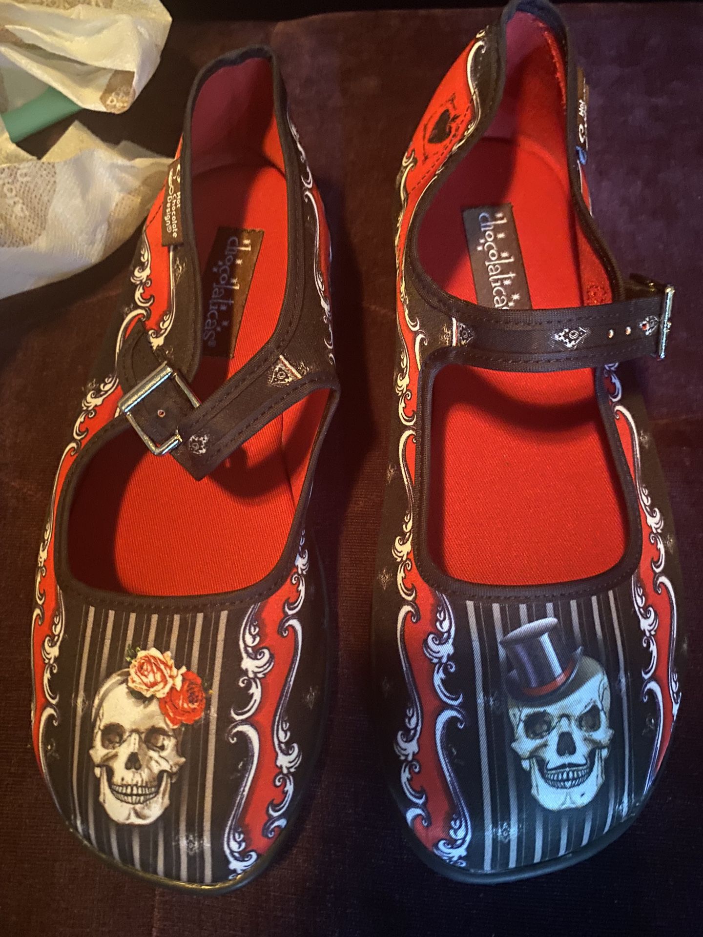 Skull / Halloween Chocolaticas shoes Great Condition Sz 7