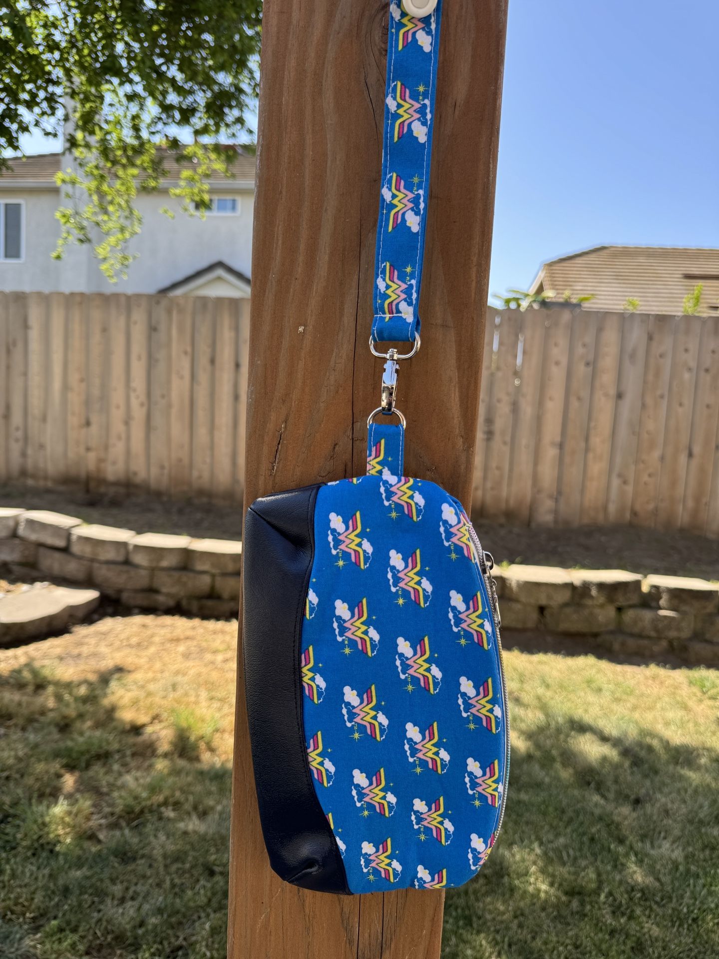 Wristlet Clutch Bag