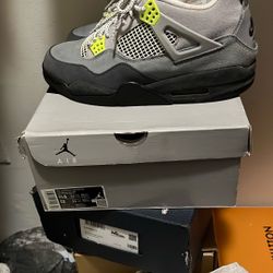 Michael Jordan retro fours size 11 1/2