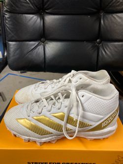Adidas Football cleats size 4