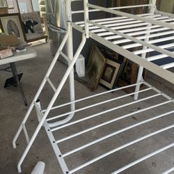 Cama Literas Size Full Abajo Y Twin Arriba Con Los Colchones 