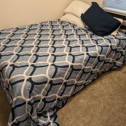 Queen Sized Bed And Frame