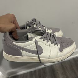 Air Jordan 1 Retro Low OG 'Atmosphere Grey'