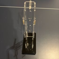 Controller/headset stand