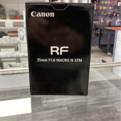 Canon RF 35mm F1.8 Macro Lens