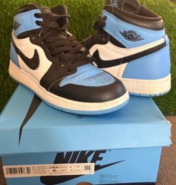 Jordan’s kids  size 6y used with box