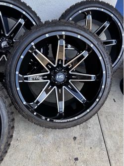 24x14.  HARD ROCK. 6x139.    33x14.50R20