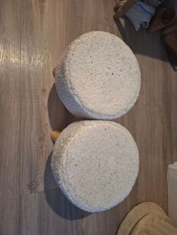 2 Kids stools w. Wool like fabric