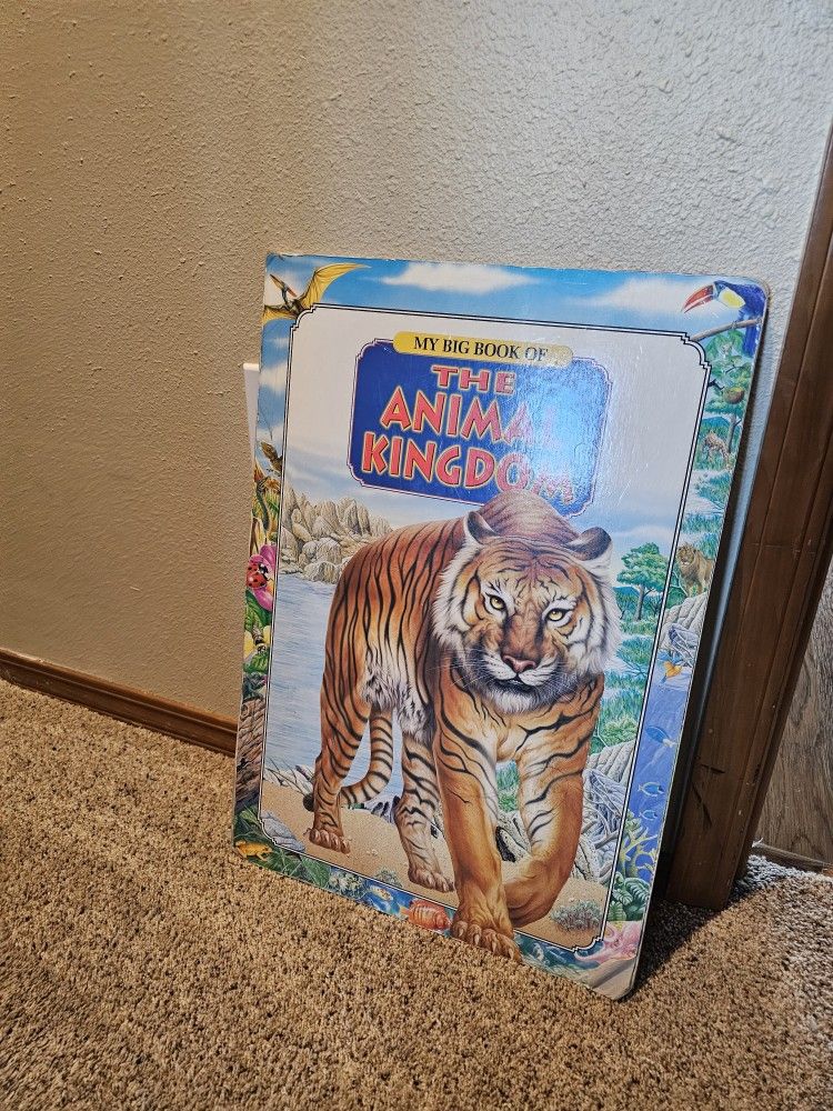 Book Giant Animals